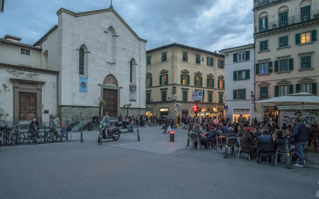 Piazza San'Ambrogio di notte - Firenze